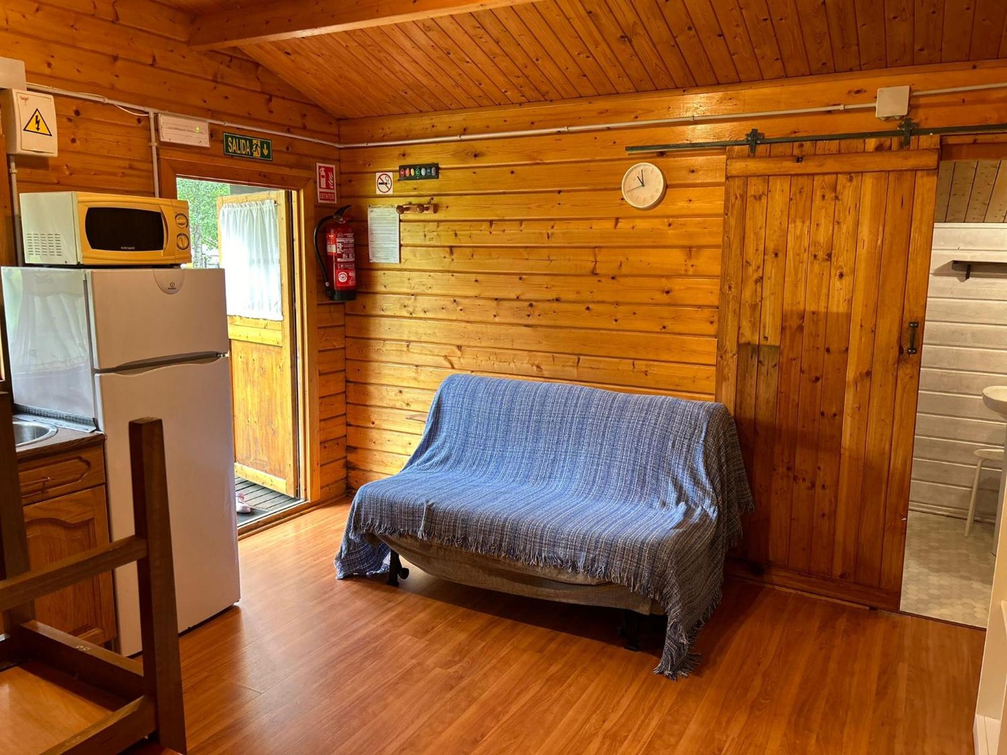 Camping A Grandella El Franco Chambre photo