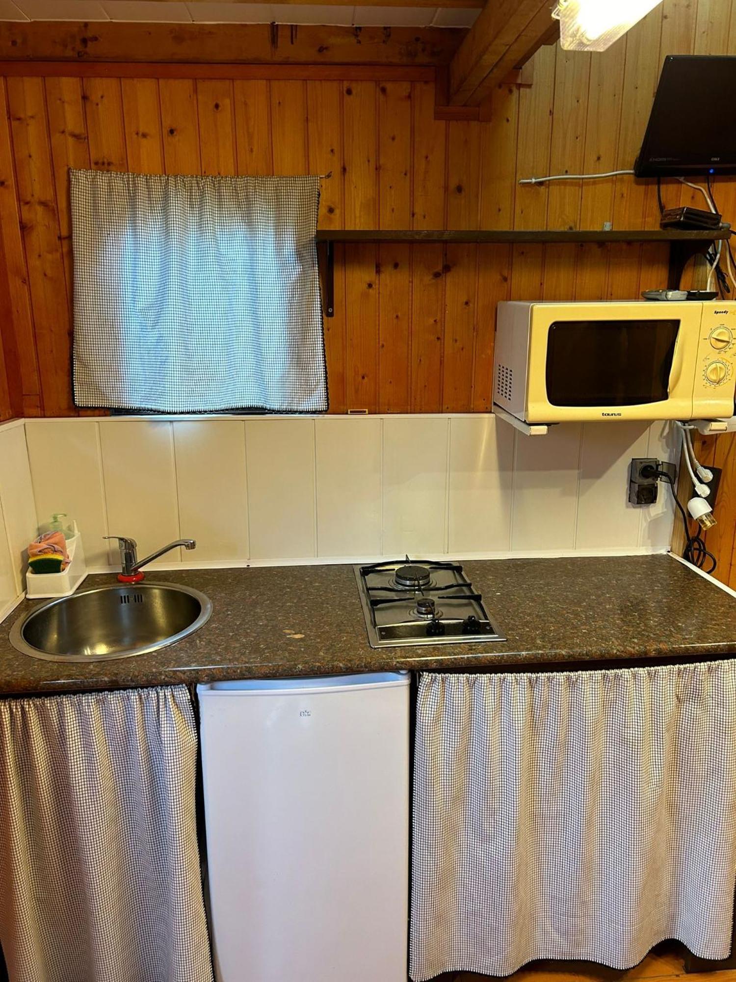Camping A Grandella El Franco Chambre photo